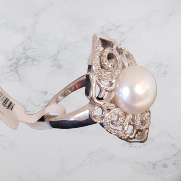 Fresh Water Pearl Pendant/Earrings/Ring Set with Diamond Accents - Picture 3 of 10